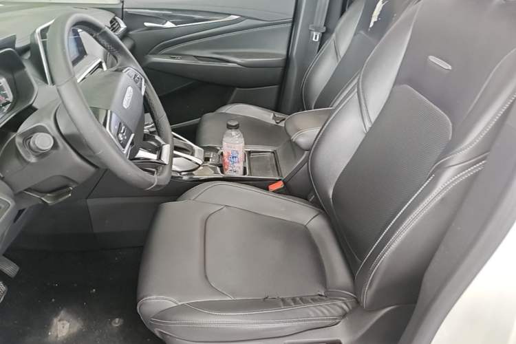 Used SAIC MAXUS G50 2019 1.5T First Edition Automatic Luxury Version 6 Seats Left Front Seat