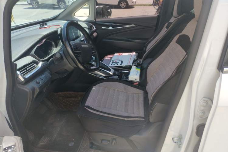 Used SAIC MAXUS G50 2019 1.5T Automatic Elite Edition China VI Standard Left Front Seat