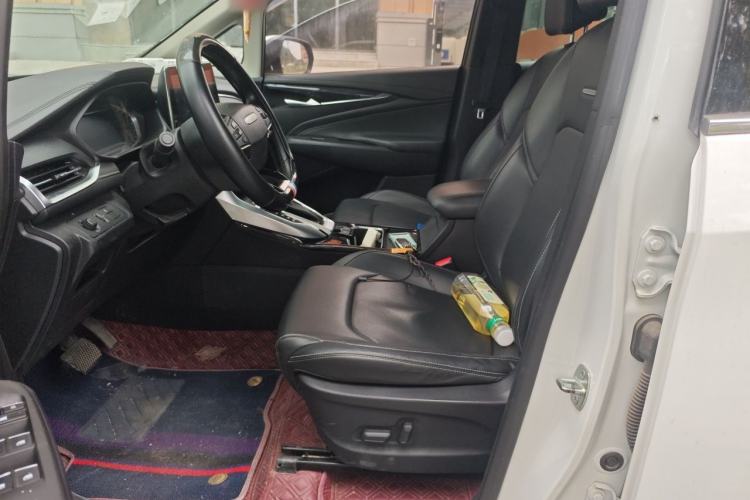 Used SAIC MAXUS G50 2019 1.5T Automatic Luxury Edition China V Standard Left Front Seat