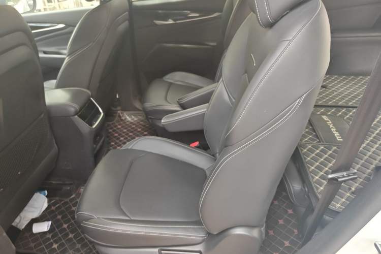 Used SAIC MAXUS G50 2019 1.5T Automatic Luxury Edition China V Standard Left Rear Seat