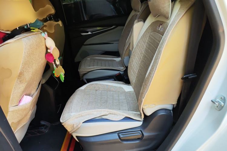 Used SAIC MAXUS G50 2019 1.5T Automatic Luxury Edition China VI Standard Left Rear Seat