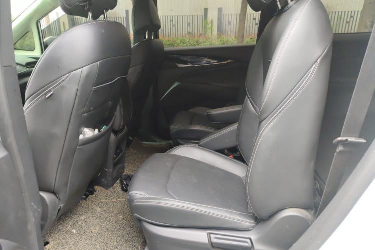 Used SAIC MAXUS G50 2019 1.5T Automatic Elite Edition China V Standard Left Rear Seat