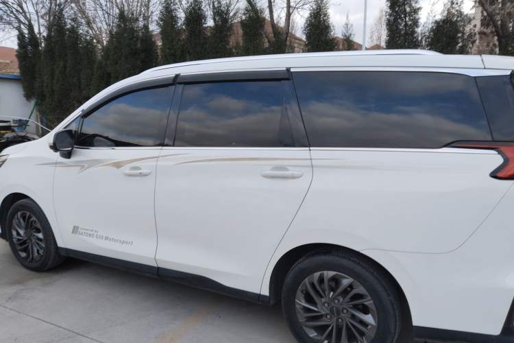 Used SAIC MAXUS G50 2019 1.5T First Edition Automatic Luxury Version 6 Seats Left Side