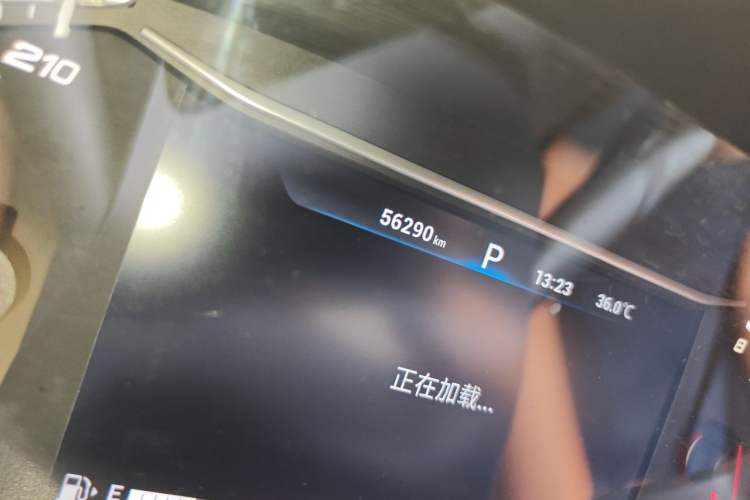 Used SAIC MAXUS G50 2019 1.5T First Edition Automatic Luxury Version 7 Seats Odometer Close Up