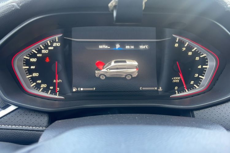 Used SAIC MAXUS G50 2019 1.5T Automatic Luxury Edition China VI Standard Odometer Close Up