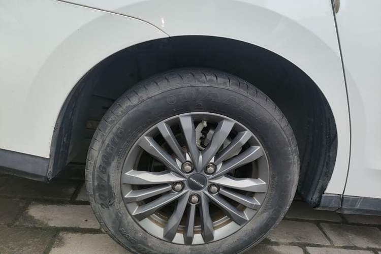 Used SAIC MAXUS G50 2019 1.5T Automatic Elite Edition China VI Standard Right Rear Wheel Hub