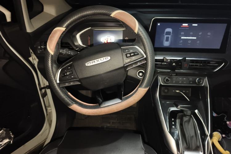 Used SAIC MAXUS G50 2019 1.5T Automatic Luxury Edition China V Standard Steering Wheel