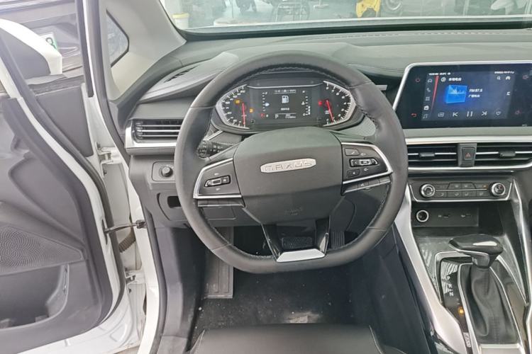 Used SAIC MAXUS G50 2019 1.5T First Edition Automatic Luxury Version 6 Seats Steering Wheel