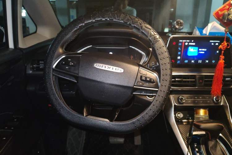 Used SAIC MAXUS G50 2019 1.5T First Edition Automatic Luxury Version 6 Seats Steering Wheel