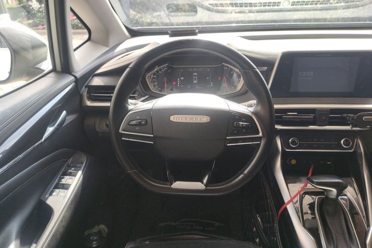 Used SAIC MAXUS G50 2019 1.5T Automatic Elite Edition China V Standard Steering Wheel