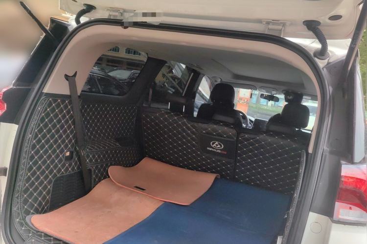 Used SAIC MAXUS G50 2019 1.5T Automatic Luxury Edition China VI Standard Trunk