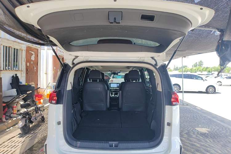 Used SAIC MAXUS G50 2019 1.5T First Edition Automatic Luxury Version 7 Seats Trunk
