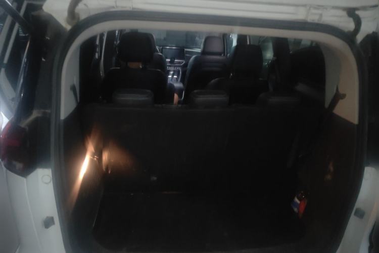 Used SAIC MAXUS G50 2019 1.5T First Edition Automatic Luxury Version 7 Seats Trunk