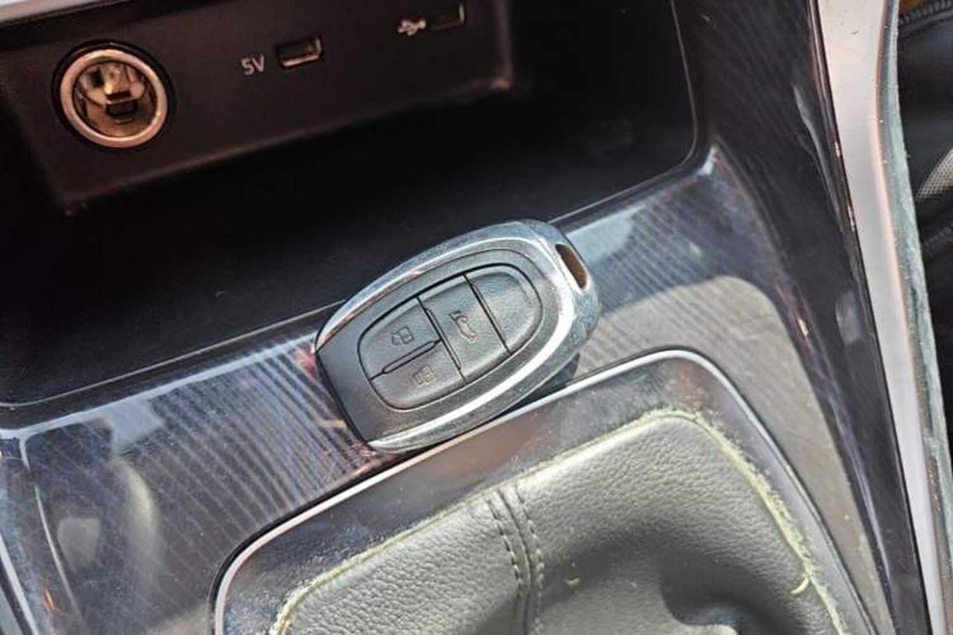 Used SAIC MAXUS G50 2019 1.3T Manual Elite Edition China V Standard Vehicle Key