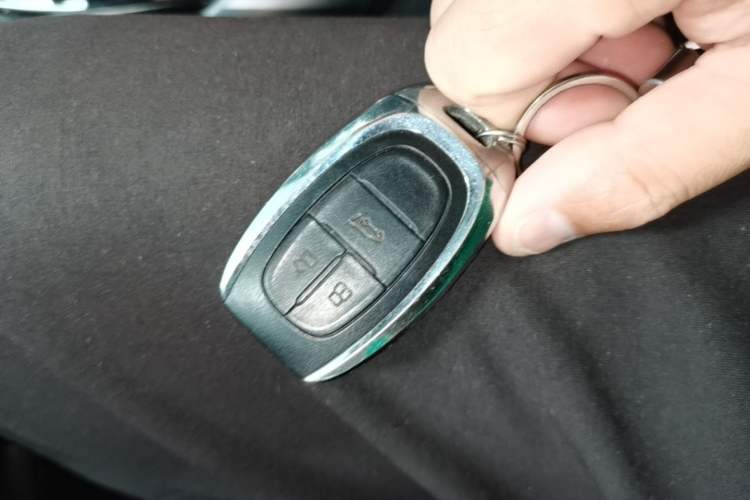 Used SAIC MAXUS G50 2019 1.5T Automatic Elite Edition China VI Standard Vehicle Key
