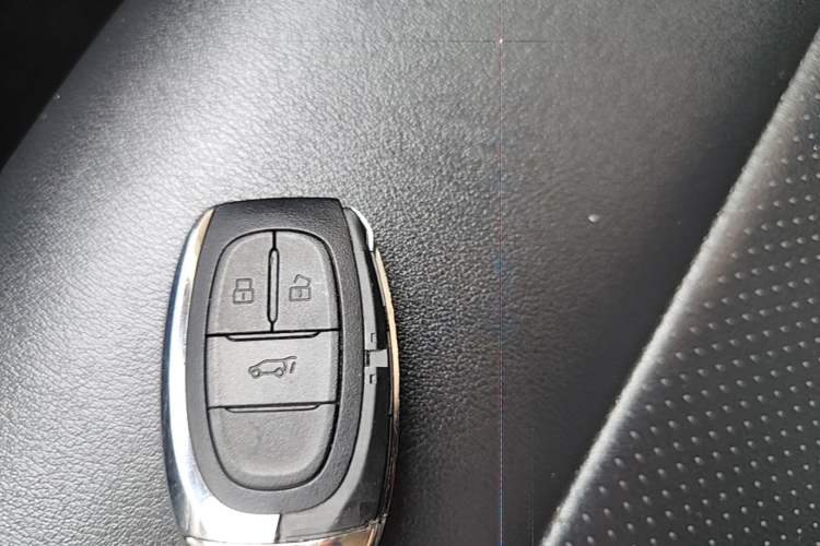 Used SAIC MAXUS G50 2019 1.5T Automatic Elite Edition China VI Standard Vehicle Key