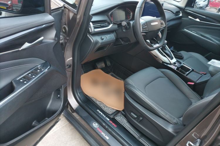 Used SAIC MAXUS G50 2019 1.5T First Edition Automatic Luxury Version 7 Seats Driver Seat