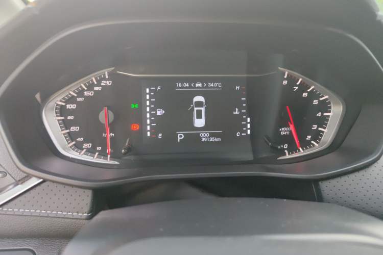 Used SAIC MAXUS G50 2019 1.5T Automatic Elite Edition China V Standard Odometer Close Up