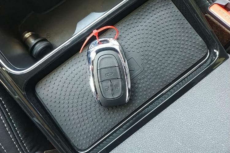 Used SAIC MAXUS G50 2019 1.5T Automatic Luxury Edition China VI Standard Vehicle Key