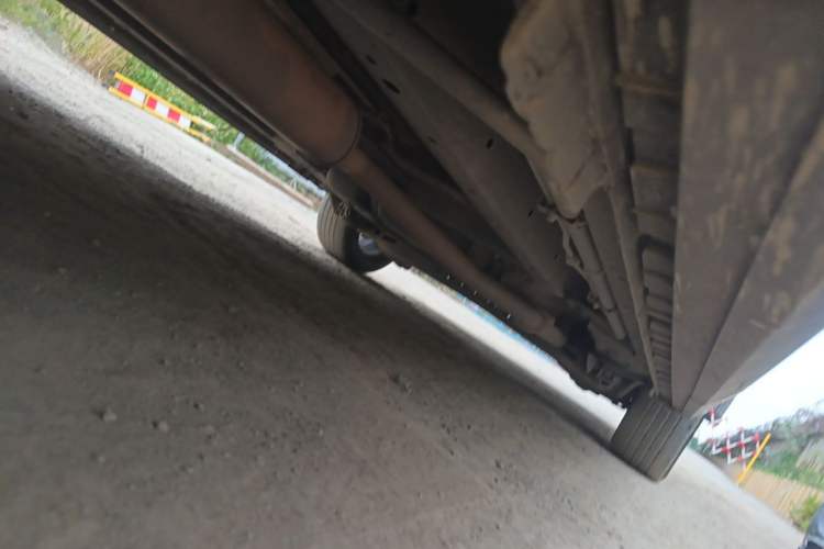 Used SAIC MAXUS G50 2020 1.5T Automatic Elite Edition Chassis Front Left
