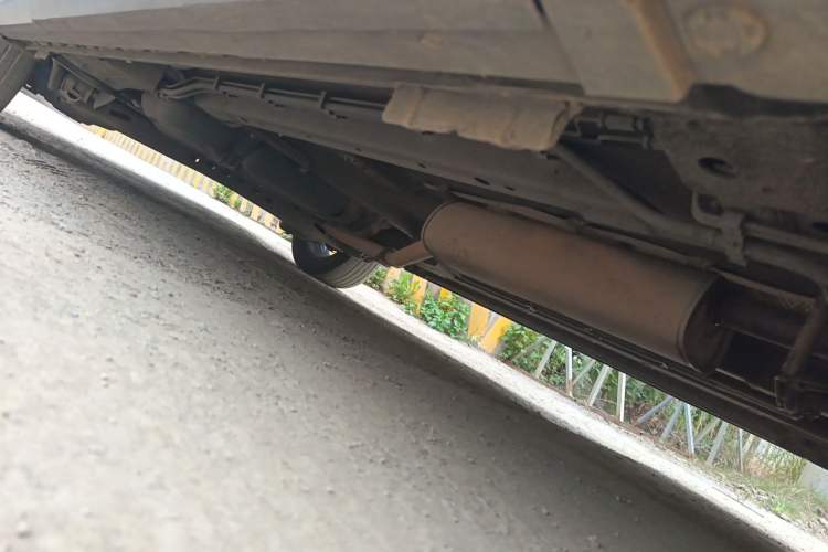 Used SAIC MAXUS G50 2020 1.5T Automatic Elite Edition Chassis Front Right