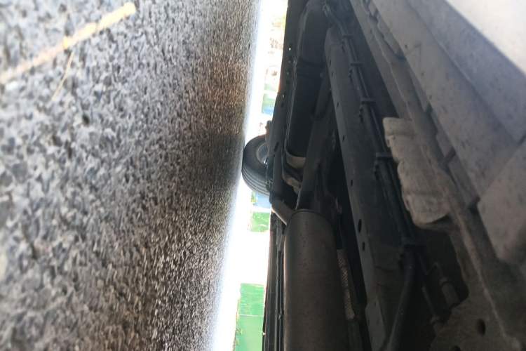 Used SAIC MAXUS G50 2020 1.5T Automatic Elite Edition Chassis Front Right