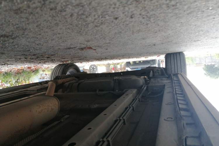 Used SAIC MAXUS G50 2020 1.5T Automatic Luxury Edition Chassis Front Right