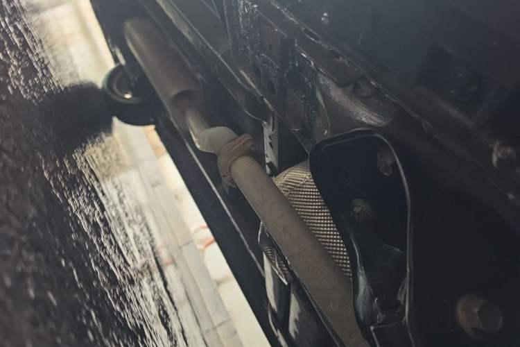 Used SAIC MAXUS G50 2020 1.5T Automatic Elite Edition Chassis Rear Left