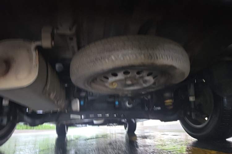 Used SAIC MAXUS G50 2020 1.5T Automatic Elite Edition Chassis Rear