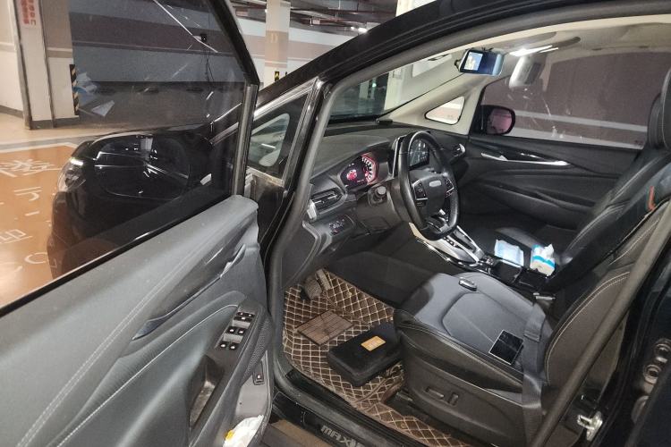 Used SAIC MAXUS G50 2020 1.5T Automatic Luxury Edition Driver Seat