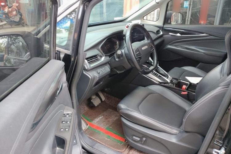 Used SAIC MAXUS G50 2020 1.5T Automatic Luxury Edition Driver Seat