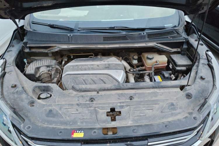 Used SAIC MAXUS G50 2020 1.5T Automatic Luxury Edition Engine Bay