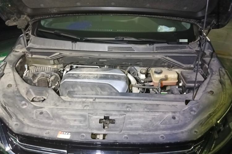 Used SAIC MAXUS G50 2020 1.5T Automatic Luxury Edition Engine Bay