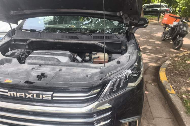 Used SAIC MAXUS G50 2020 1.5T Automatic Luxury Edition Engine Bay Left
