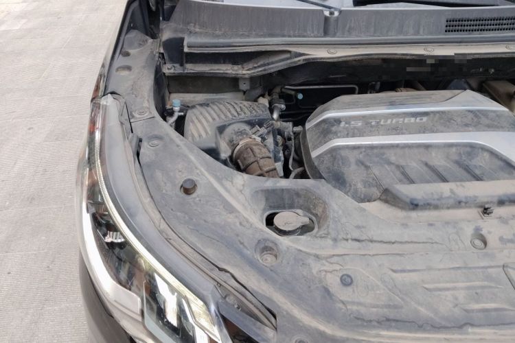 Used SAIC MAXUS G50 2020 1.5T Automatic Luxury Edition Engine Bay Right