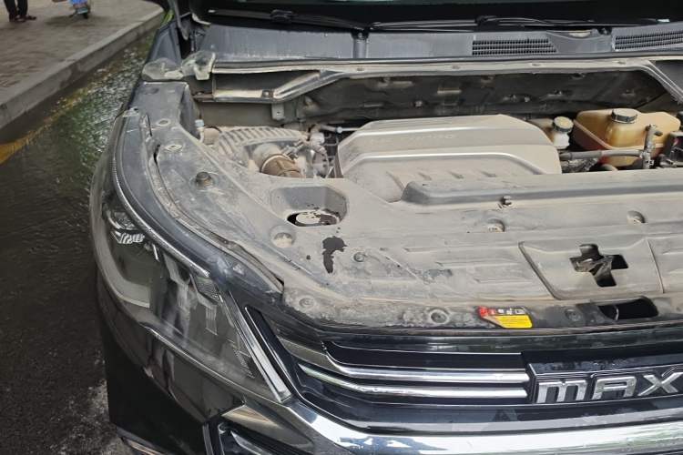 Used SAIC MAXUS G50 2020 1.5T Automatic Elite Edition Engine Bay Right