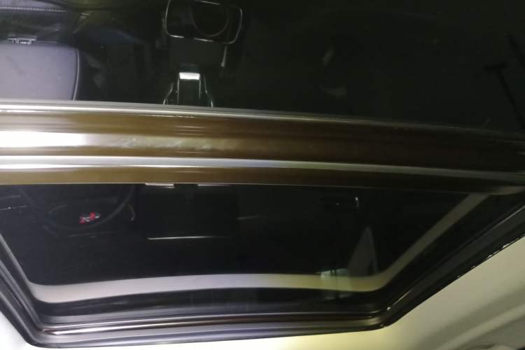 Used SAIC MAXUS G50 2020 1.5T Automatic Luxury Edition Headliner