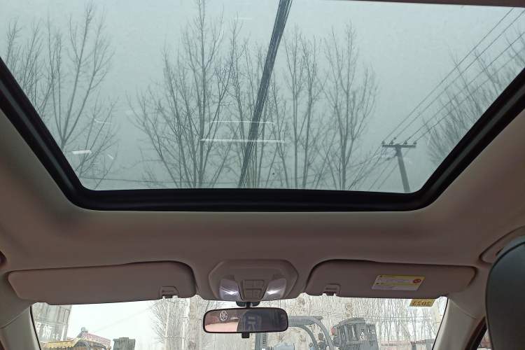 Used SAIC MAXUS G50 2020 1.5T Automatic Luxury Edition Headliner