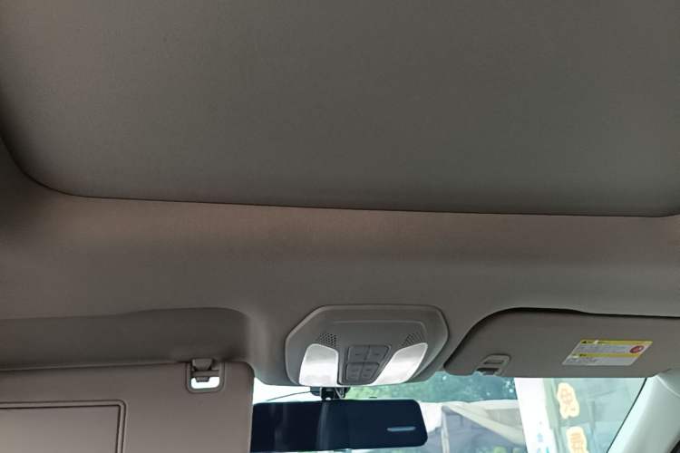 Used SAIC MAXUS G50 2020 1.5T Automatic Luxury Edition Headliner