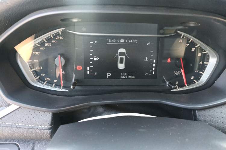 Used SAIC MAXUS G50 2020 1.5T Automatic Elite Edition Instrument Cluster