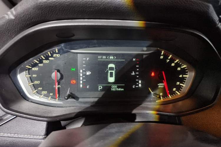 Used SAIC MAXUS G50 2020 1.5T Automatic Elite Edition Instrument Cluster