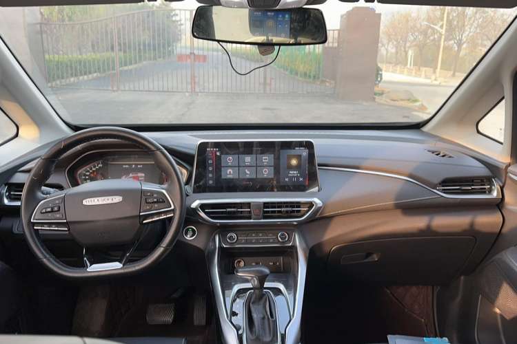 Used SAIC MAXUS G50 2020 1.5T Automatic Luxury Edition Interior 3