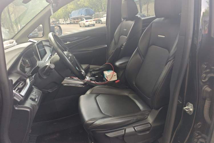 Used SAIC MAXUS G50 2020 1.5T Automatic Elite Edition Left Front Seat