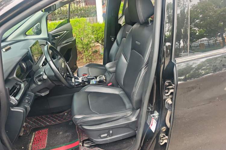 Used SAIC MAXUS G50 2020 1.5T Automatic Luxury Edition Left Front Seat