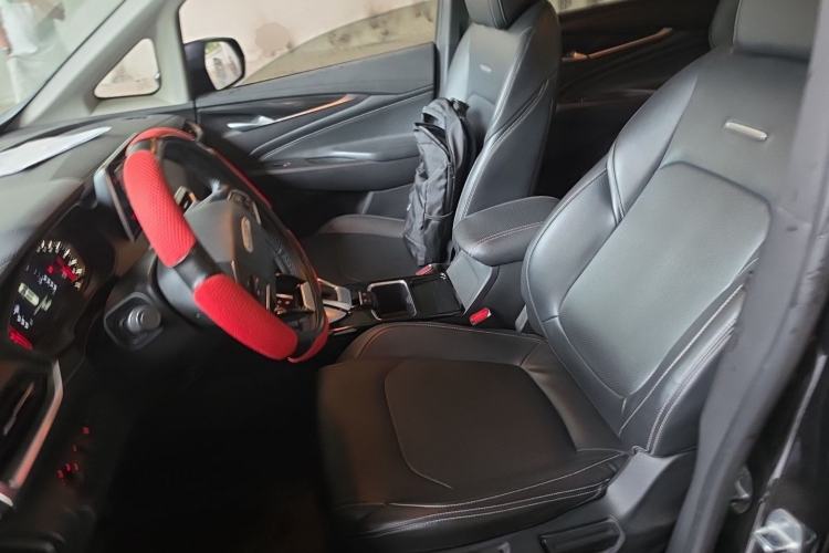 Used SAIC MAXUS G50 2020 1.5T Automatic Elite Edition Left Front Seat