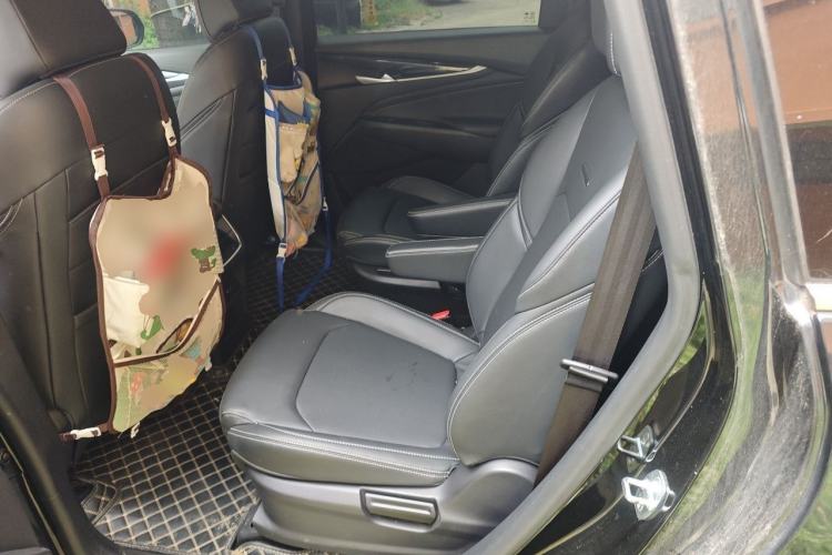 Used SAIC MAXUS G50 2020 1.5T Automatic Luxury Edition Left Rear Seat