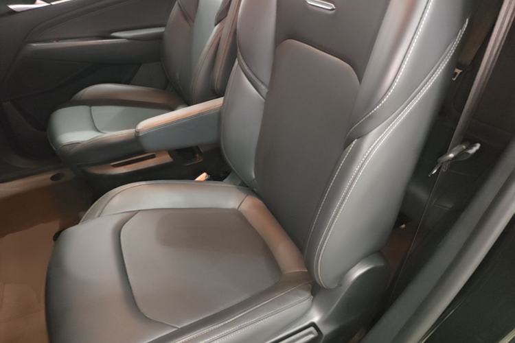 Used SAIC MAXUS G50 2020 1.5T Automatic Elite Edition Left Rear Seat