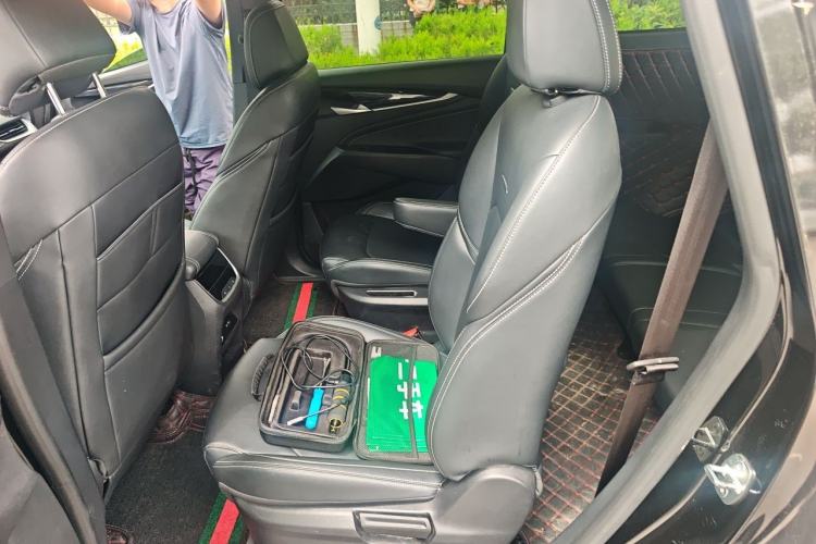 Used SAIC MAXUS G50 2020 1.5T Automatic Luxury Edition Left Rear Seat