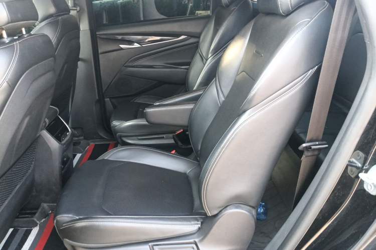 Used SAIC MAXUS G50 2020 1.5T Automatic Elite Edition Left Rear Seat