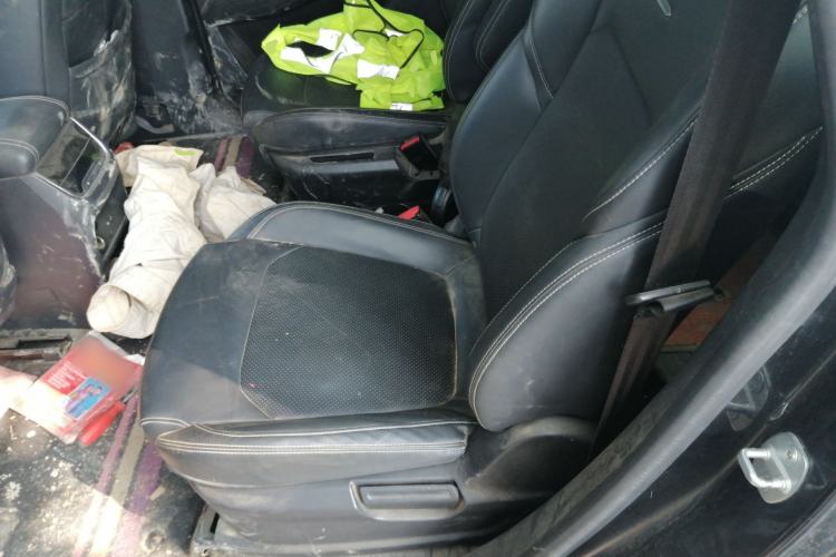 Used SAIC MAXUS G50 2020 1.5T Automatic Luxury Edition Left Rear Seat